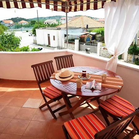 Apartman Tina Betina (Sibenik-Knin)